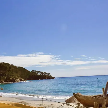 27m With Terrace And Sea View * Rayol-Canadel-sur-Mer